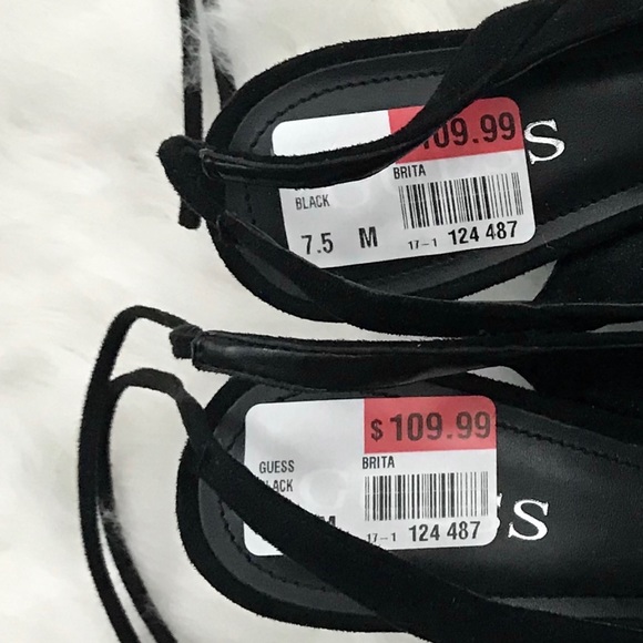 NWT Guess Brita Tasseled Ankle Tie Pumps in Black - Picture 5 of 6